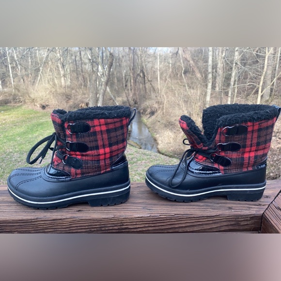 Buy 2 get 2 FREE‼️Ozark Trail Plaid Boots 3M Thinsulate 200G Women's Sz 6 - Picture 2 of 5